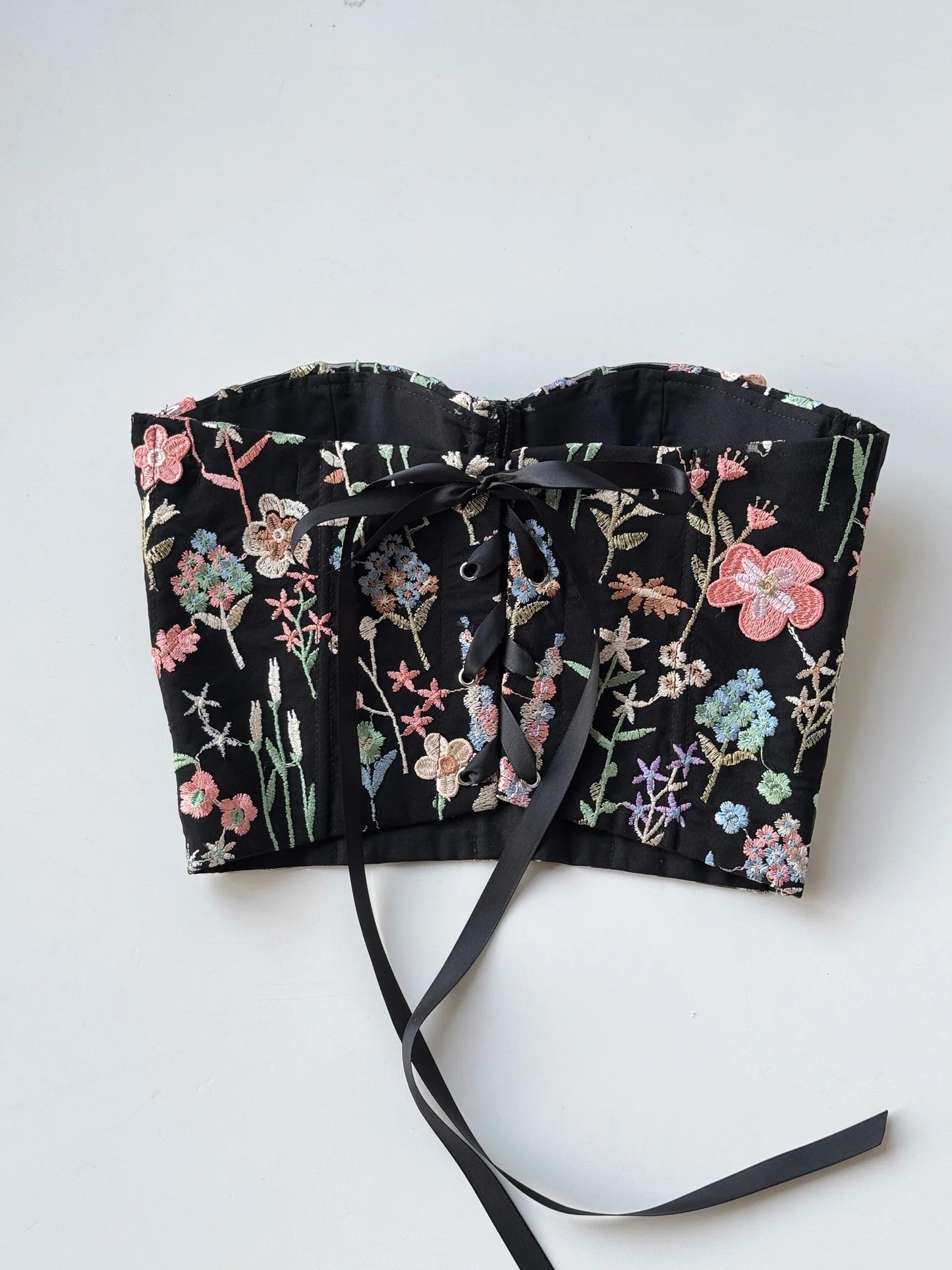 Bloom Curve Lace