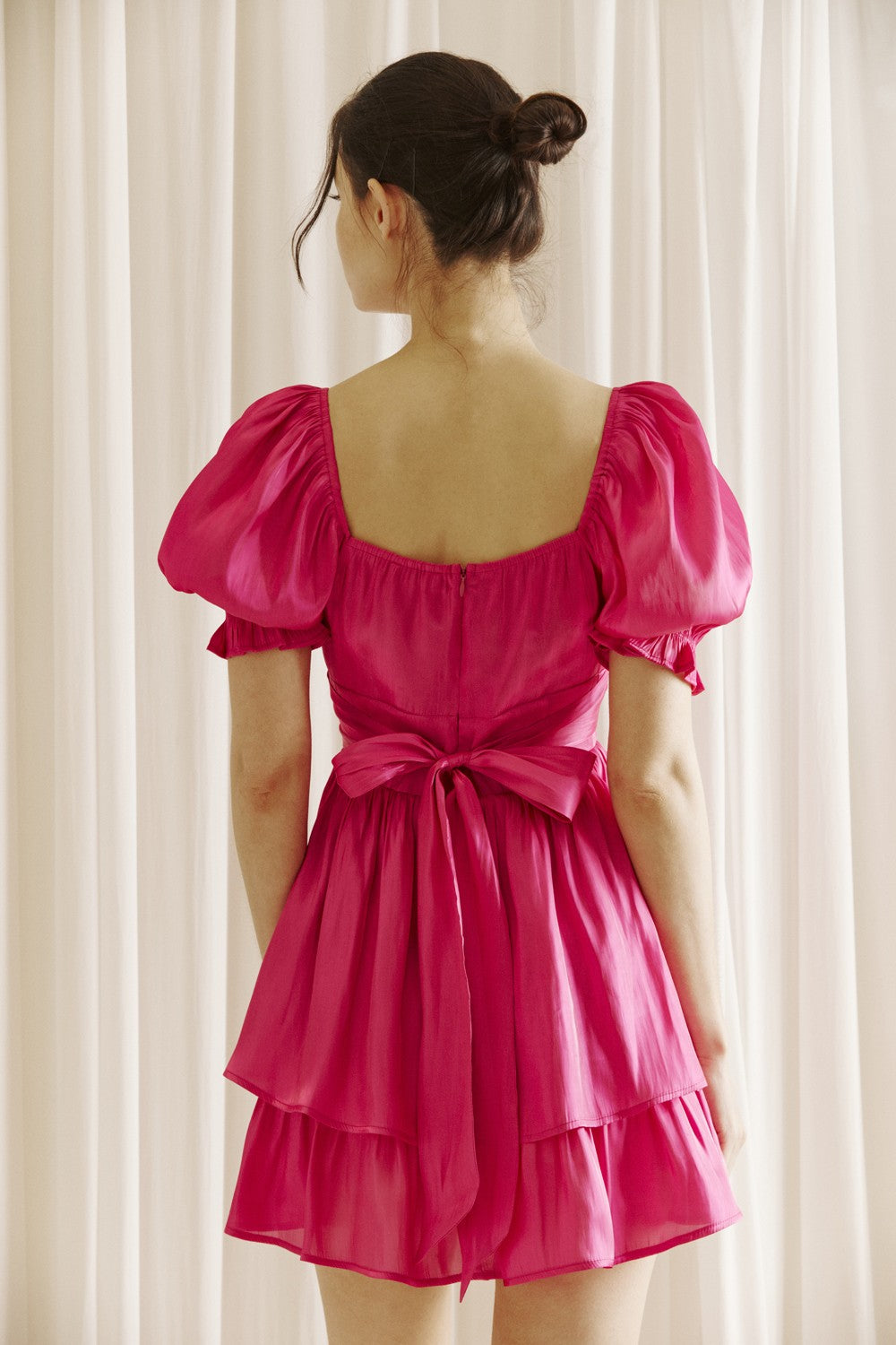 Alice Monochromatic Shiny Sheen Crepe